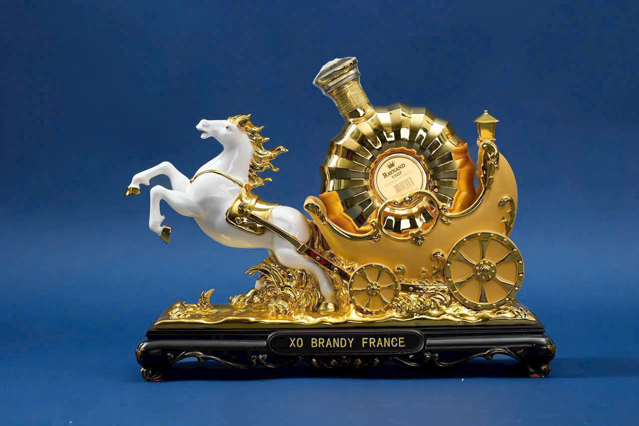 Brandy Reynard V.S.O.P (Kệ ngựa trắng)